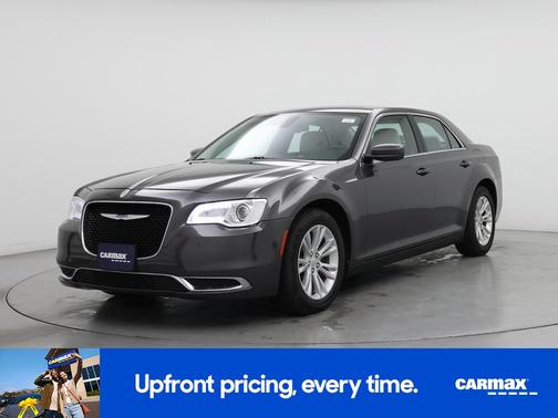 2017 Chrysler 300 Limited