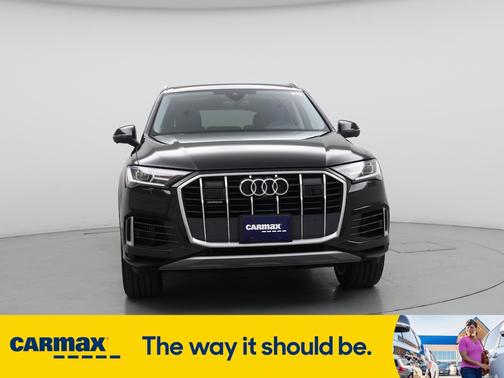 2023 Audi Q7 Premium Plus