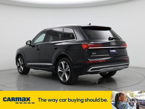 2023 Audi Q7 Premium Plus