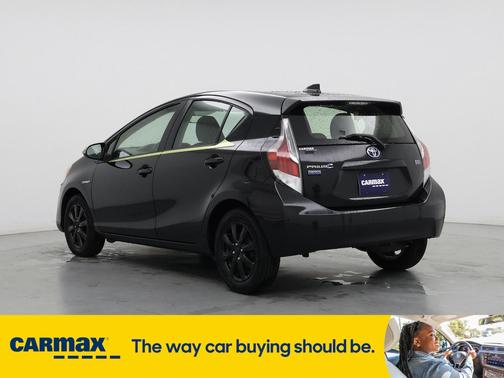 2016 Toyota Prius c Persona Series