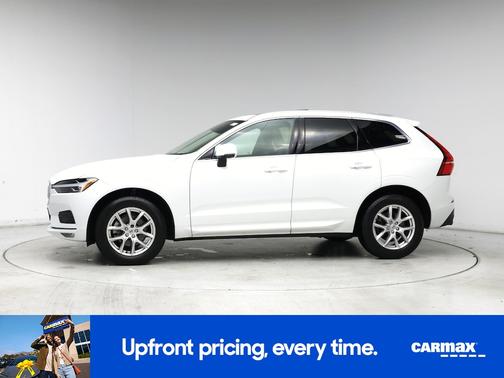 2021 Volvo XC60 T5 Momentum