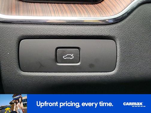 Blue 2023 Volvo XC60 B5 Plus Bright Theme