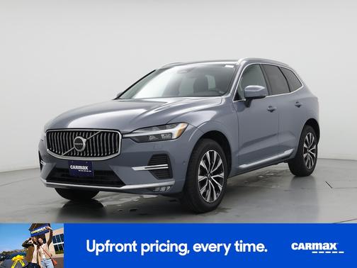 Blue 2023 Volvo XC60 B5 Plus Bright Theme