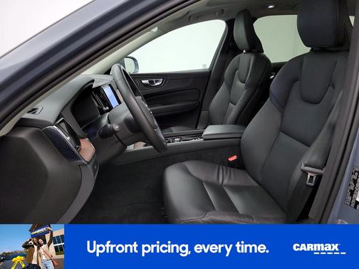 Blue 2023 Volvo XC60 B5 Plus Bright Theme