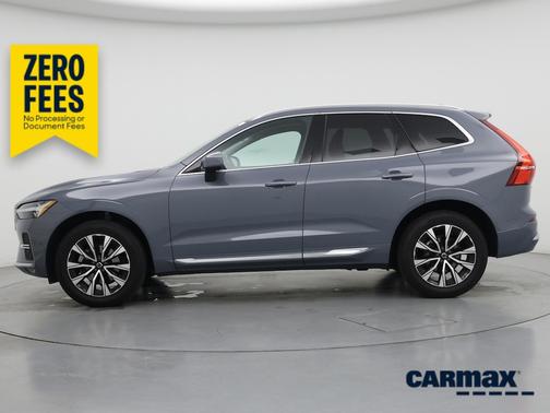 Blue 2023 Volvo XC60 B5 Plus Bright Theme