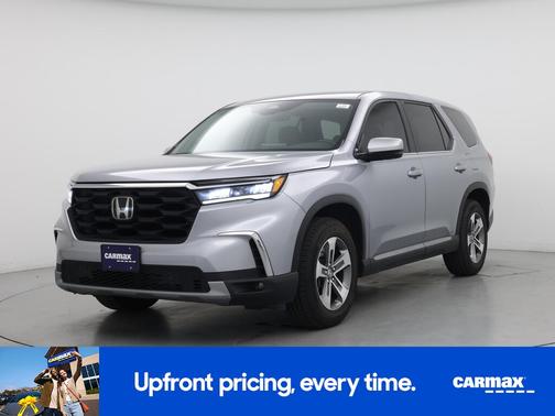 Silver 2023 Honda Pilot EX-L