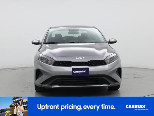 Gray 2024 Kia Forte LXS