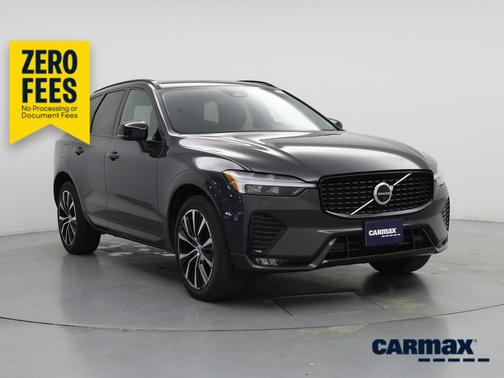 Gray 2023 Volvo XC60 B5 Plus Dark Theme