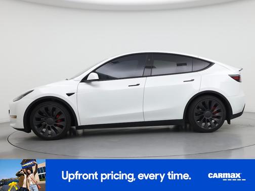 White 2025 Tesla Model Y Performance