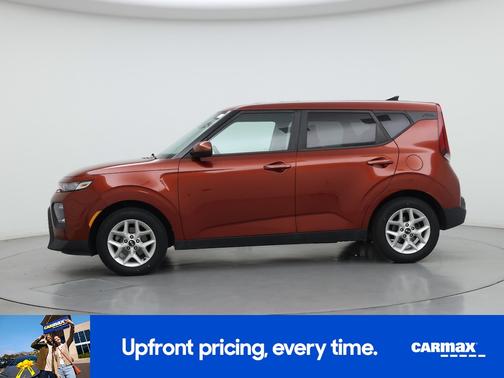 Orange 2020 Kia Soul S