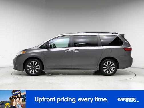 2020 Toyota Sienna XLE