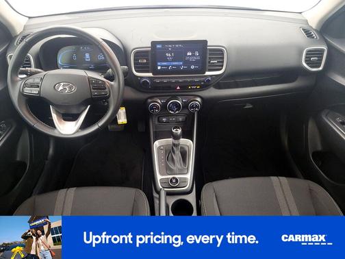 2023 Hyundai VENUE SEL