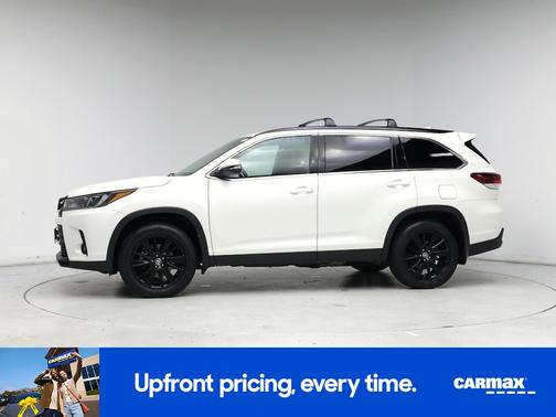 2019 Toyota Highlander SE