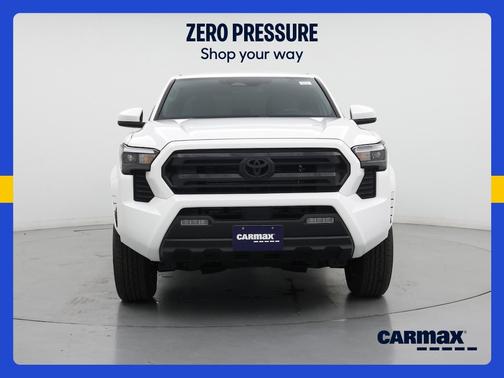 White 2024 Toyota Tacoma SR5