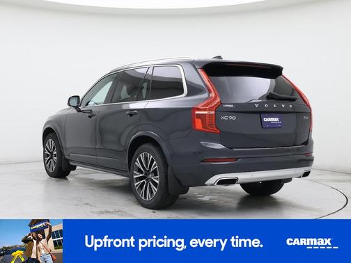 2021 Volvo XC90 T6 Momentum