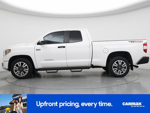 White 2018 Toyota Tundra SR5