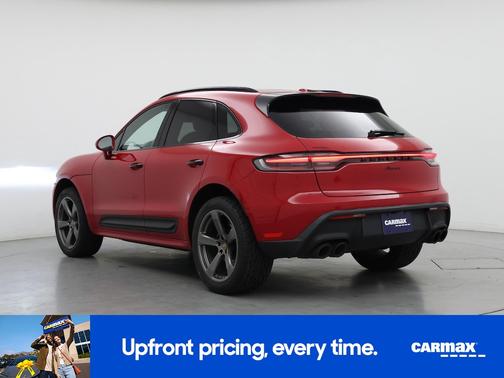 2022 Porsche Macan 