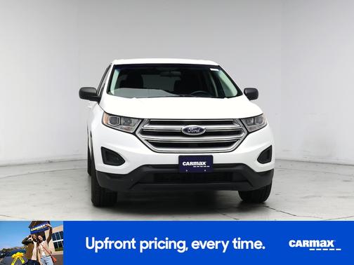 White 2018 Ford Edge SE