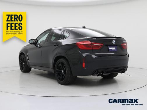 Black 2018 BMW X6 M