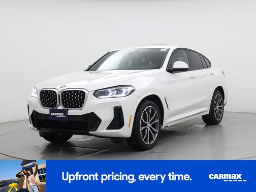 White 2023 BMW X4 XDrive30i