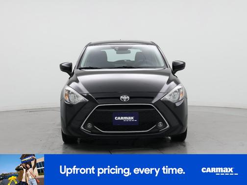 2020 Toyota Yaris LE