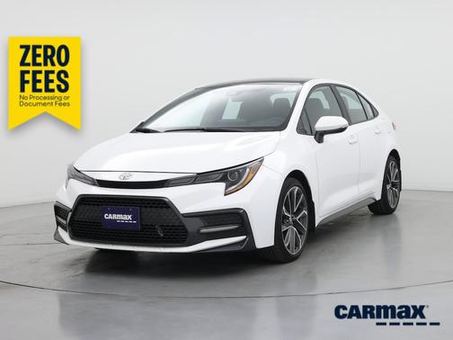 White 2022 Toyota Corolla SE