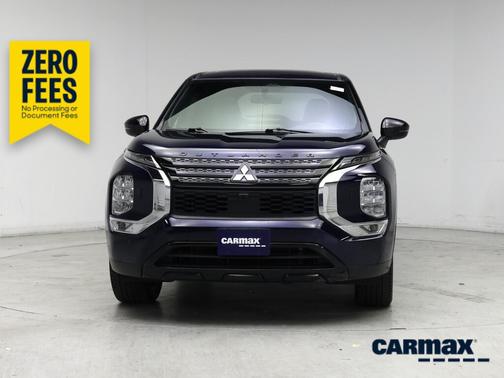 Blue 2022 Mitsubishi Outlander SE