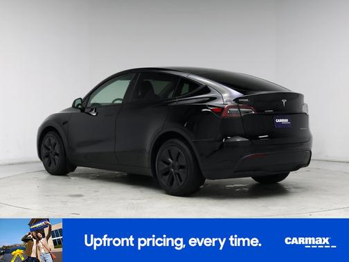 Black 2025 Tesla Model Y Long Range