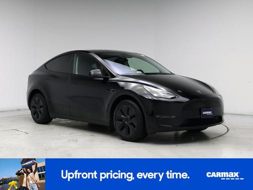 Black 2025 Tesla Model Y Long Range