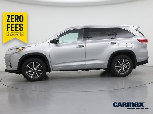 Silver 2017 Toyota Highlander XLE