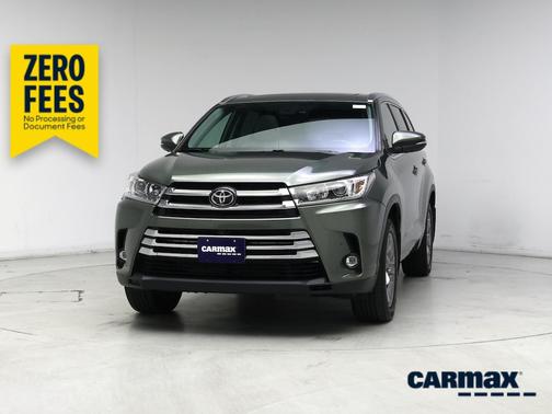 Green 2019 Toyota Highlander Limited Platinum