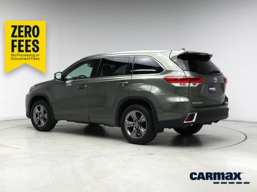 Green 2019 Toyota Highlander Limited Platinum