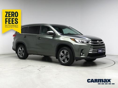 Green 2019 Toyota Highlander Limited Platinum