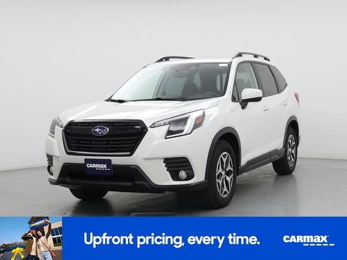 White 2022 Subaru Forester Premium