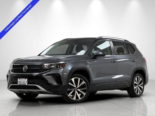 Platinum Gray Metallic 2022 Volkswagen Taos 1.5T SE
