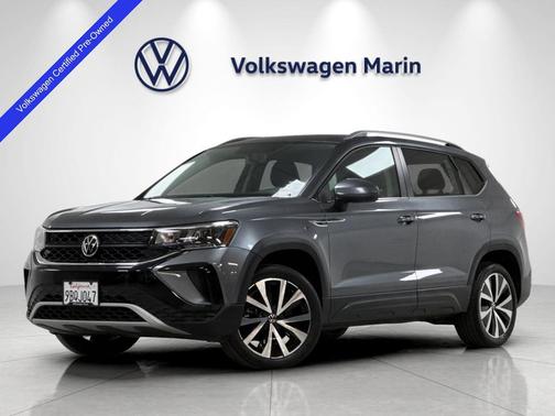 Platinum Gray Metallic 2022 Volkswagen Taos 1.5T SE