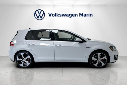 2016 Volkswagen Golf GTI 2.0T S 4-Door