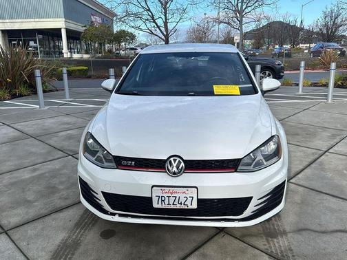 2016 Volkswagen Golf GTI 2.0T S 4-Door