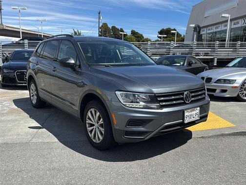 Platinum Gray Metallic 2019 Volkswagen Tiguan 2.0T S 4MOTION