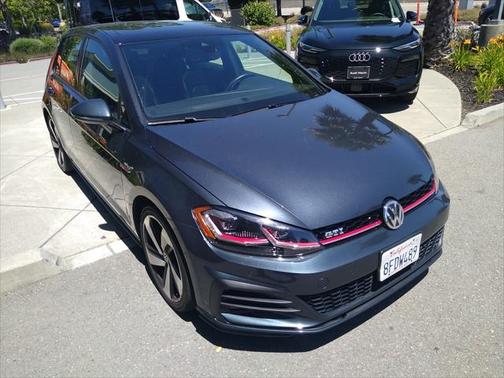 2018 Volkswagen Golf GTI 2.0T S 4-Door
