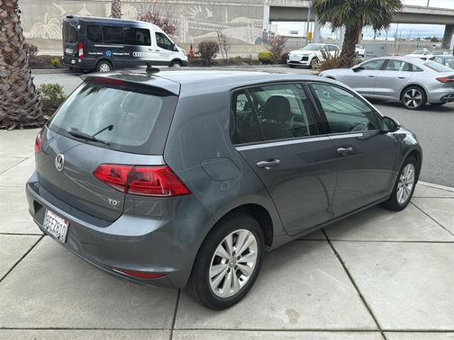 2015 Volkswagen Golf DSG TDI S