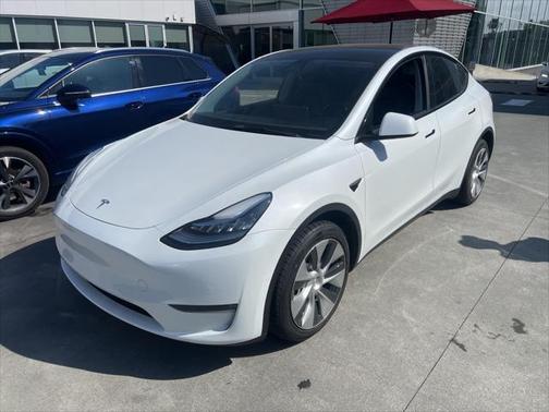 2021 Tesla Model Y Long Range Dual Motor All-Wheel Drive