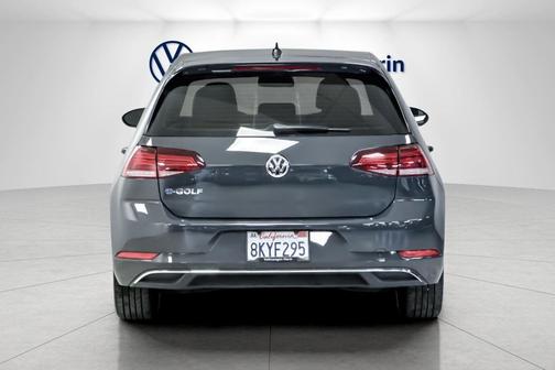 2019 Volkswagen e-Golf SE