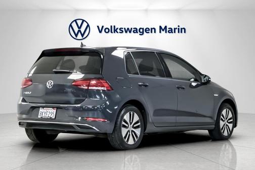 2019 Volkswagen e-Golf SE