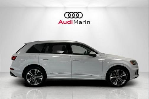 2023 Audi Q7 55 Prestige
