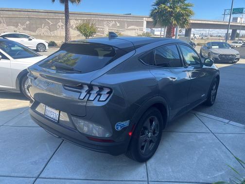 2021 Ford Mustang Mach-E Select