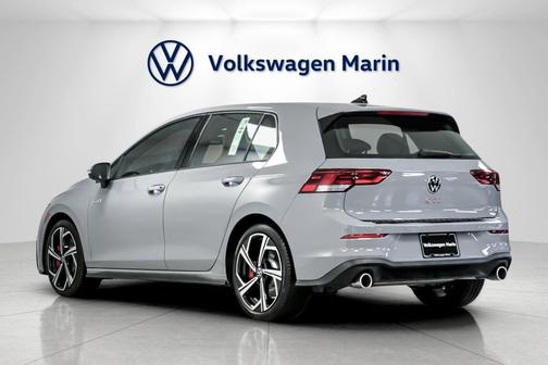 2026 Volkswagen Golf GTI 2.0T SE DSG