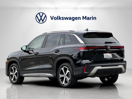 2025 Volkswagen Tiguan 2.0T SE 4MOTION