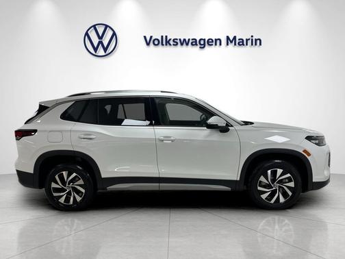 Pure White 2026 Volkswagen Tiguan 2.0T S