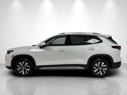 Pure White 2026 Volkswagen Tiguan 2.0T S